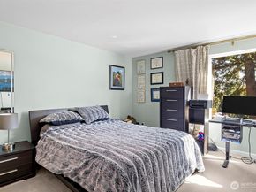 17417 Ashworth Avenue N 201, Shoreline WA 98133