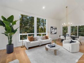 14707 149th Avenue NE, Woodinville WA 98072