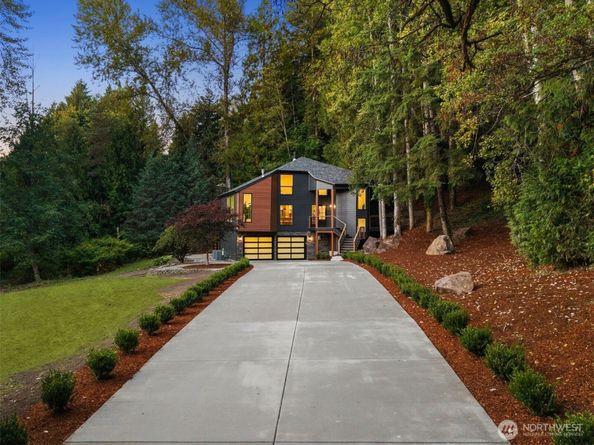 14707 149th Avenue NE, Woodinville WA 98072