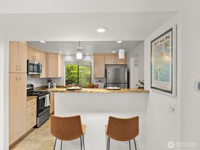 3506 108th Place NE 2, Bellevue WA 98004