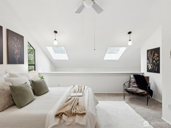 3506 108th Place NE 2, Bellevue WA 98004