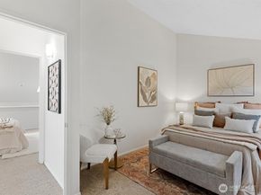 3506 108th Place NE 2, Bellevue WA 98004