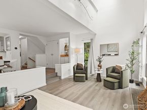 3506 108th Place NE 2, Bellevue WA 98004