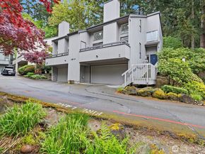 3506 108th Place NE 2, Bellevue WA 98004