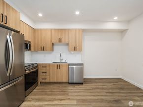 548 S Cloverdale Street C, Seattle WA 98108