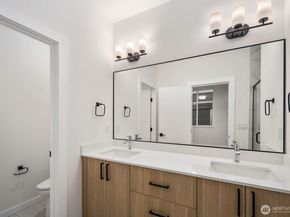 548 S Cloverdale Street C, Seattle WA 98108