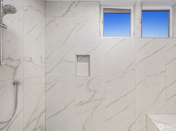 548 S Cloverdale Street C, Seattle WA 98108