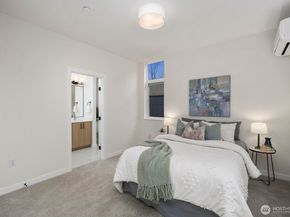 548 S Cloverdale Street A, Seattle WA 98108