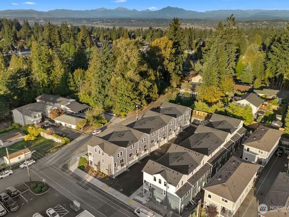 7025 Rainier Drive F, Everett WA 98203