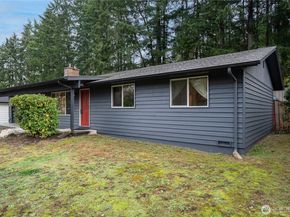 3929 Briarwood Drive SE, Port Orchard WA 98366