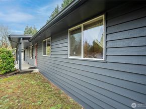 3929 Briarwood Drive SE, Port Orchard WA 98366