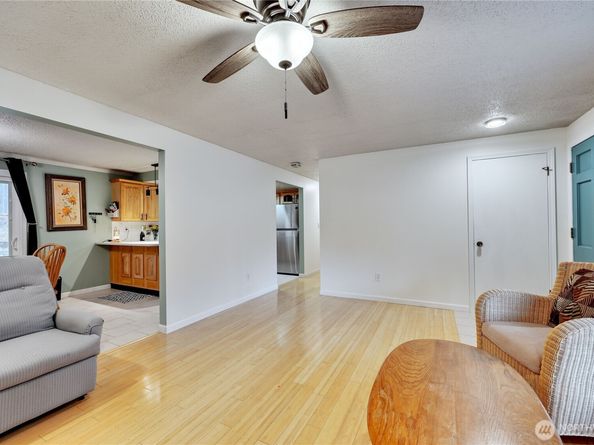 3929 Briarwood Drive SE, Port Orchard WA 98366