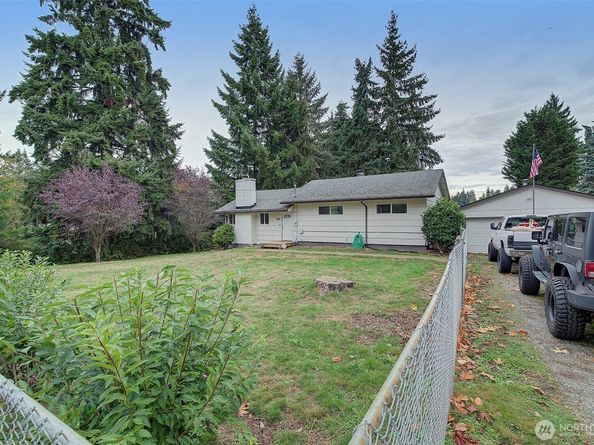35814 11th Avenue SW, Federal Way WA 98023