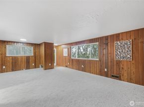 1126 NE 197th Court, Shoreline WA 98155