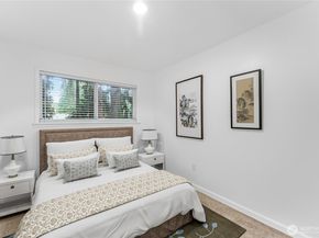 1126 NE 197th Court, Shoreline WA 98155