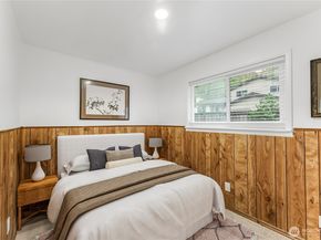 1126 NE 197th Court, Shoreline WA 98155