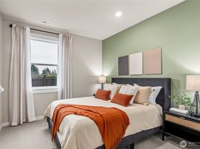 13530 NE 105th Court 34, Kirkland WA 98033