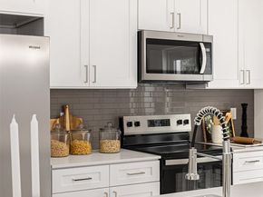 1518 Hollow Dale Place D, Everett WA 98204