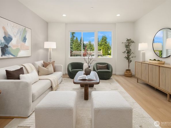 1518 Hollow Dale Place D, Everett WA 98204