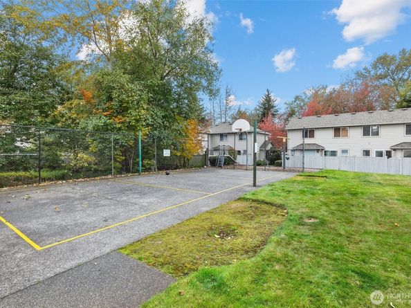 730 112th Street SW I4, Everett WA 98204