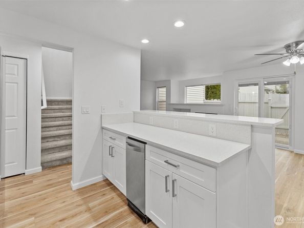 730 112th Street SW I4, Everett WA 98204