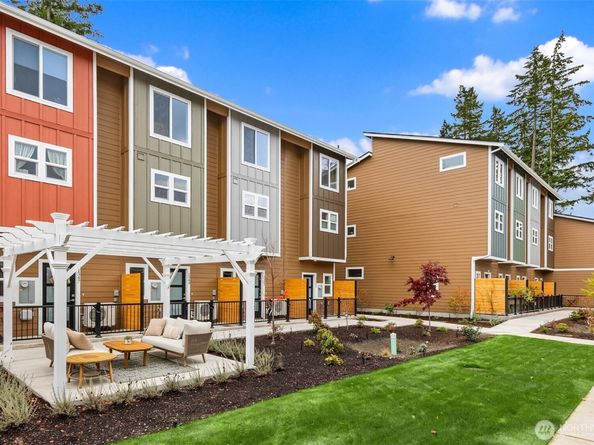 1349 Nolta Loop NE, Bainbridge Island WA 98110