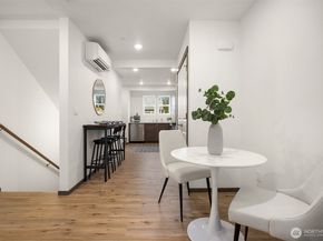 1349 Nolta Loop NE, Bainbridge Island WA 98110