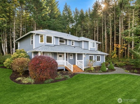 24628 Hillbend Lane NE, Kingston WA 98346