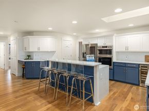 24628 Hillbend Lane NE, Kingston WA 98346