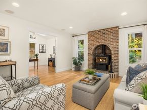 24628 Hillbend Lane NE, Kingston WA 98346