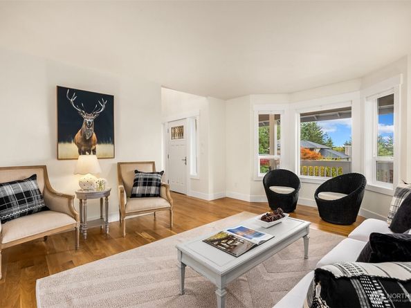 24628 Hillbend Lane NE, Kingston WA 98346