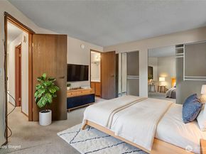 15711 4th Avenue S 22, Burien WA 98148