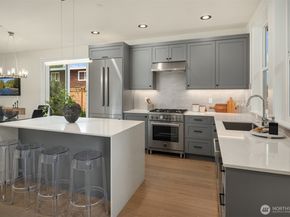 1919 3rd Street, Kirkland WA 98033