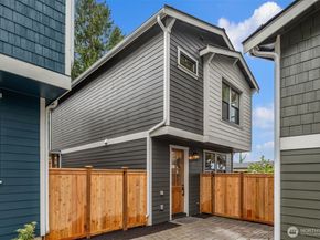 1919 3rd Street, Kirkland WA 98033
