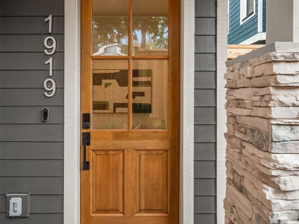 1919 3rd Street, Kirkland WA 98033