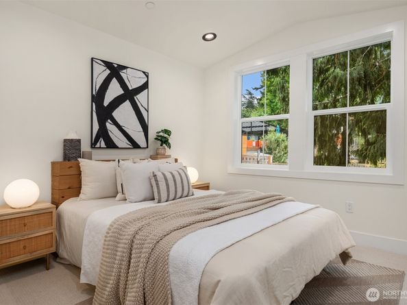 1919 3rd Street, Kirkland WA 98033