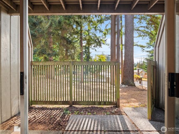 4803 180th Street SW A101, Lynnwood WA 98037