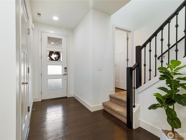 4214 223rd Place SE, Bothell WA 98021