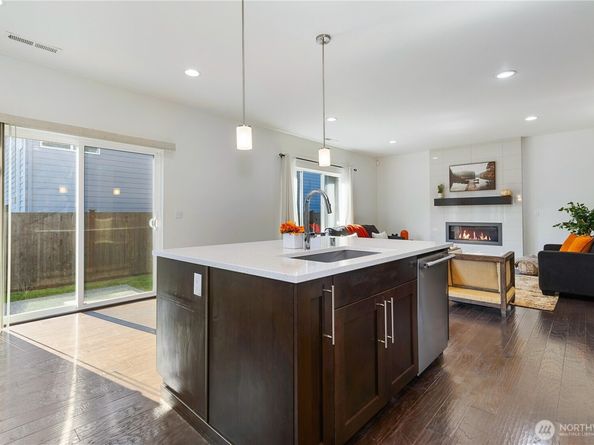4214 223rd Place SE, Bothell WA 98021