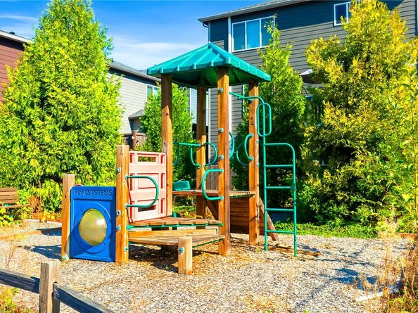 4214 223rd Place SE, Bothell WA 98021
