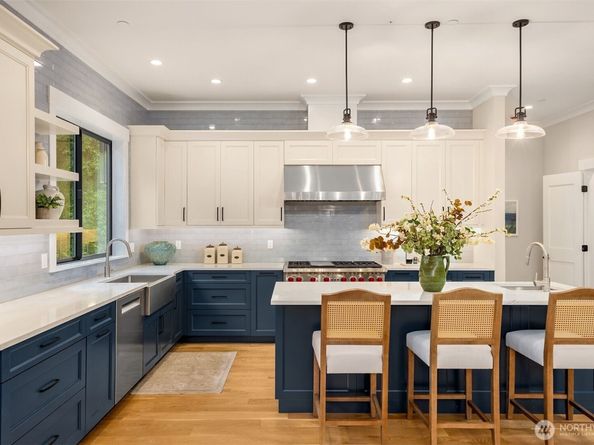 4740 Rose Avenue NE, Bainbridge Island WA 98110