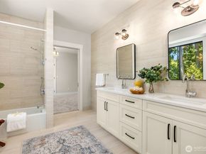 4740 Rose Avenue NE, Bainbridge Island WA 98110