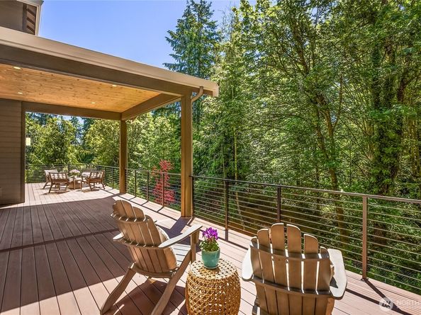 4740 Rose Avenue NE, Bainbridge Island WA 98110