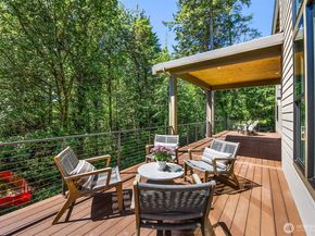 4740 Rose Avenue NE, Bainbridge Island WA 98110