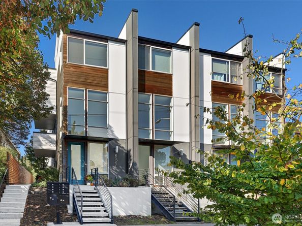 4027 California Avenue SW D, Seattle WA 98116