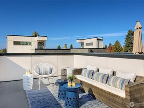 4027 California Avenue SW D, Seattle WA 98116