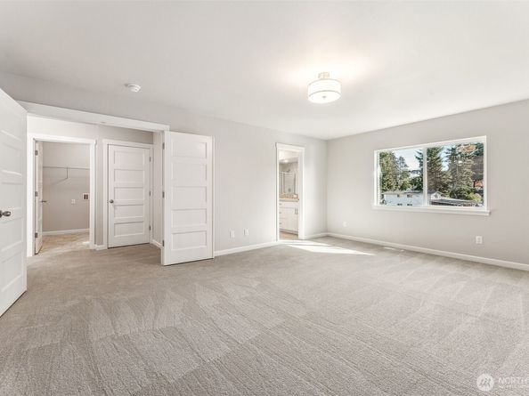 27010 30th Place S 34, Kent WA 98032