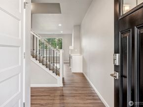 27010 30th Place S 34, Kent WA 98032