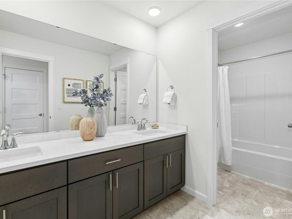 27010 30th Place S 34, Kent WA 98032