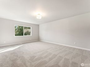 27010 30th Place S 34, Kent WA 98032